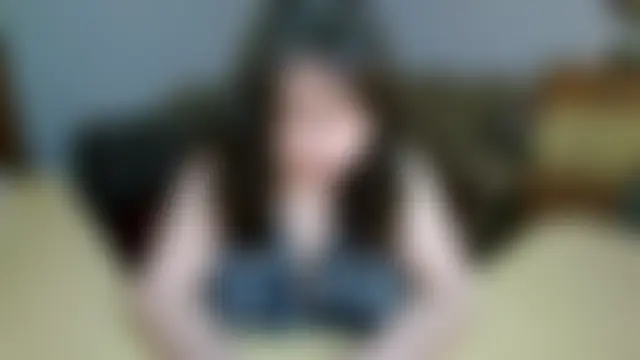 Chat +18 de Lucretia_Goldi_ ao vivo