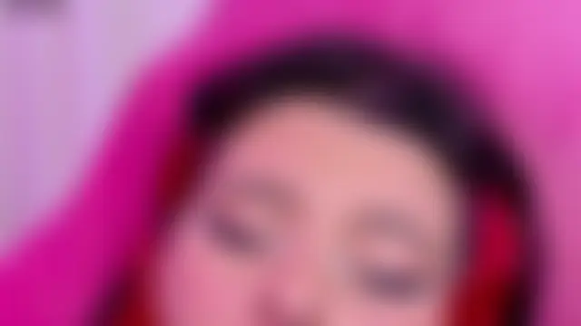 Chat +18 de Sachi_Meow ao vivo