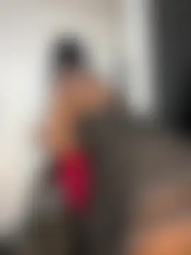 Pokazy przed kamerką – prettiepearl