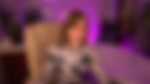 SofiaLuxuryy – Kamerová šou