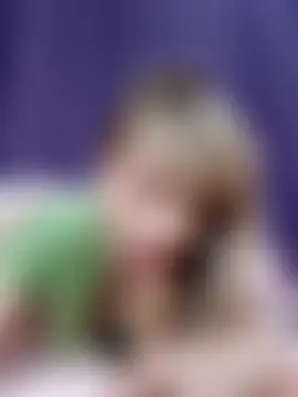 NinaVerse's Webcam Show