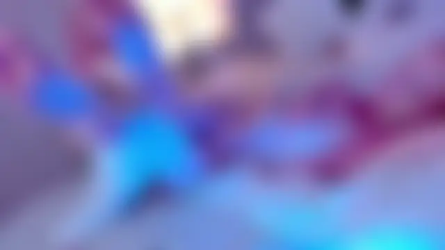 AlexRoseLiRed élő XXX-chatje