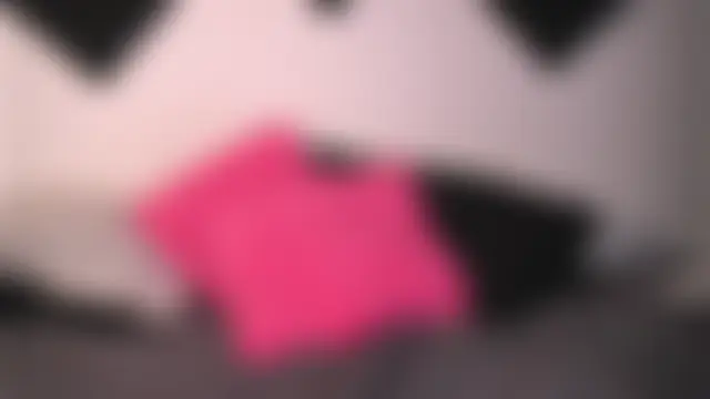 Ambeer_Rousess' Webcam Show