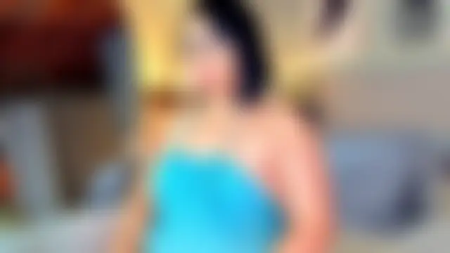 Madissononee: διαδικτυακό σόου στην κάμερα