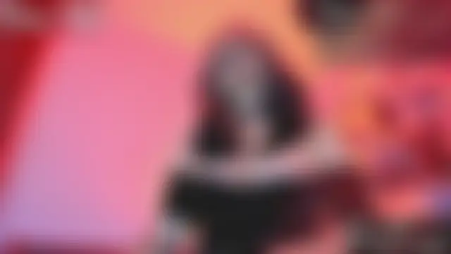 Miss_tentation's Webcam Show