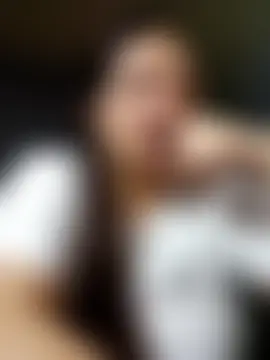 Zuleyka_69: διαδικτυακό σόου στην κάμερα