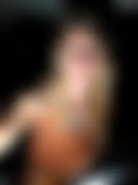 SheIsSomething Webcam-Show