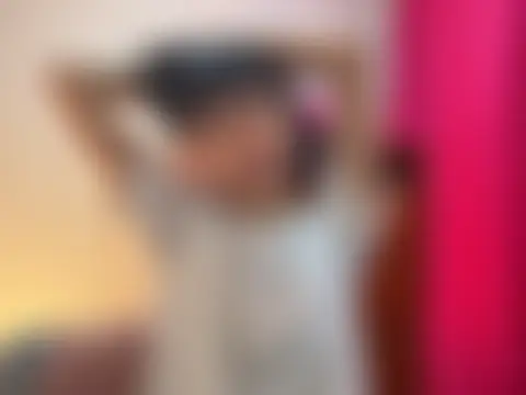 cyberlicious: απευθείας σέξι σόου στην κάμερα