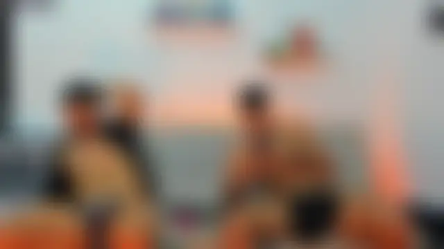 heteros_curious' Live Webcam Show