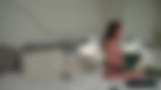 Nicole_Space Show in webcam