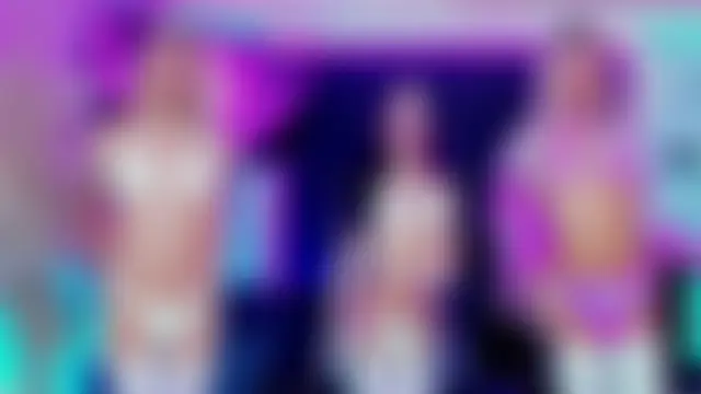 Show de Queens_Wonders_Blonders na webcam