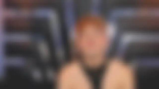 VeluniLiore live sex-cam show