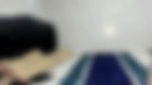 babynstasha: διαδικτυακό σόου στην κάμερα