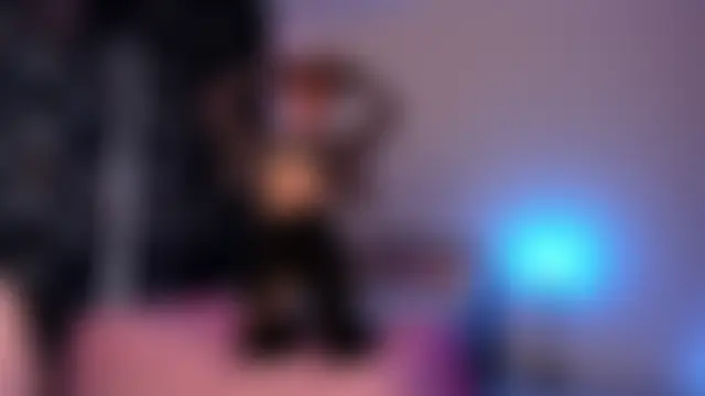 AnnexedPistol Adlı Modelin Canlı Seks Kamerası Şovu