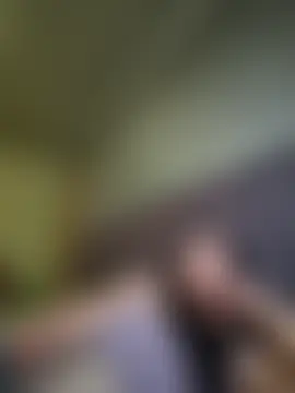 Greta_Tamar: διαδικτυακό σόου στην κάμερα