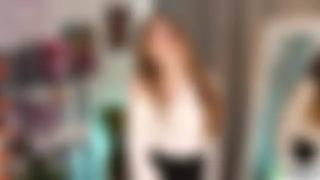 Sue_Sanders Chat XXX in diretta