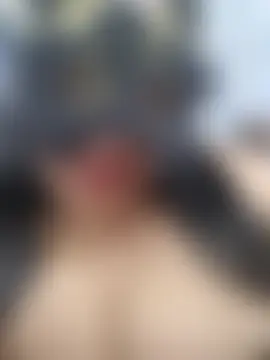 chubby_wife Show in webcam