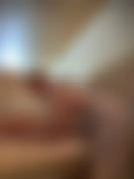 EmaSalis 现场XXX聊天