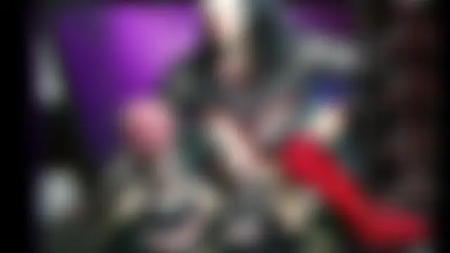 Pokazy przed kamerką – FetishLady89