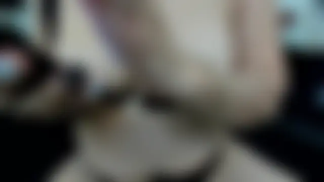 alana_johnson_0 Show in webcam