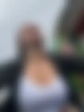 Show de cámara de sexo en directo de Samyra_Biker12