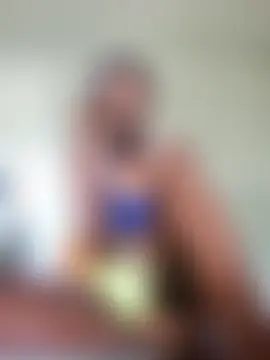 แชท XXX สดของ oliviaprettypussy