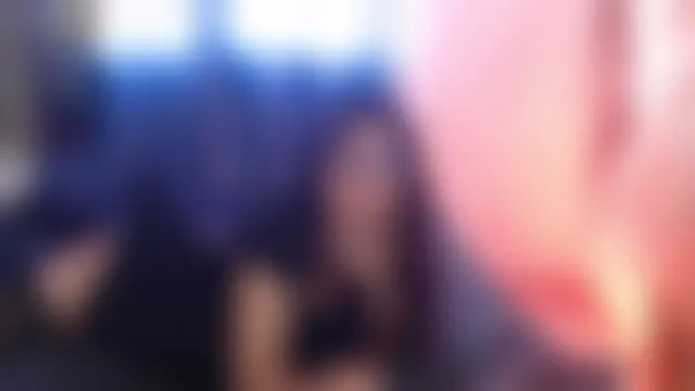 Liz_raven's Webcam Show