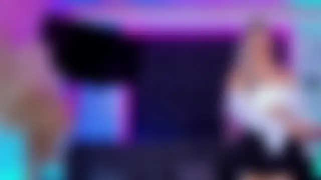 Queens_Wonders_Blonders ওয়েবক্যাম শো