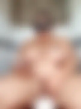 Lucky-hot-girls Webcam show