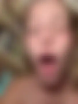 XXX chat uživo modela kira_mia