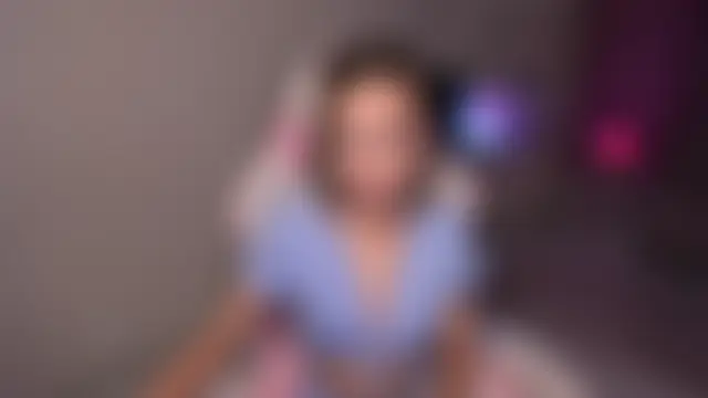 عرض كام EllaCurtis