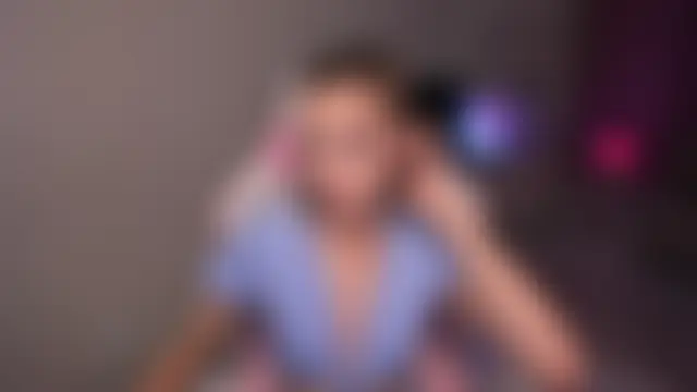 EllaCurtis Chat XXX in diretta