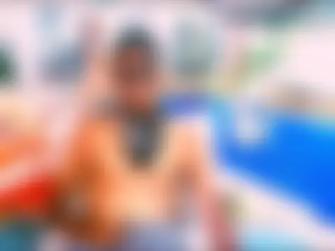 IndianHunk01 网络视讯表演