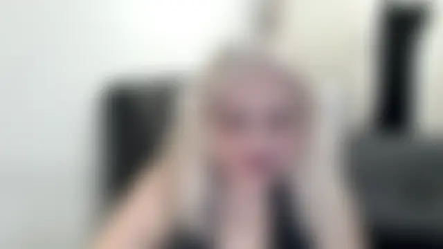 SusiLifeXXX Show in webcam