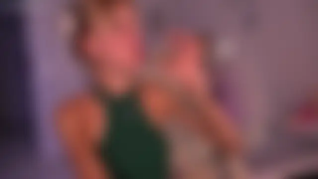 Ohbabykelly: онлайн-секс-чат