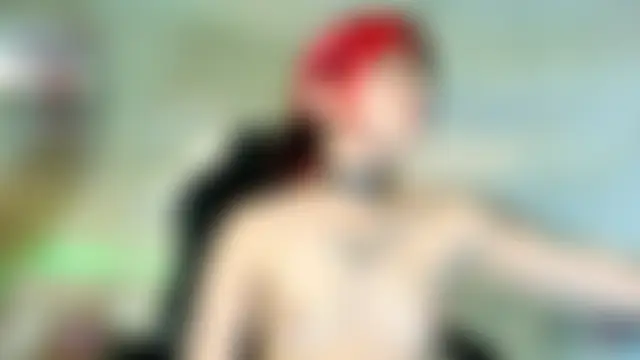 Moon_Red_r Webcam show