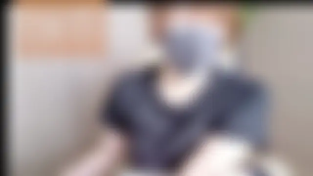 Emilia0606: διαδικτυακό σόου στην κάμερα