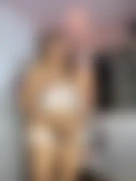 Vanesa_novvoa's Live Sex Cam Show