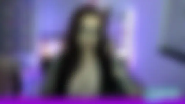 Miss_Lucifer6n Webbikameraesitys