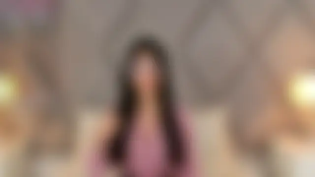 Show modela OliviaDiaz na web-kameri