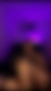 Pokazy przed kamerką – Pauilina