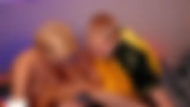 Blond_ice live XXX chat