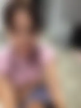 JuneLaFrenchie webcam show