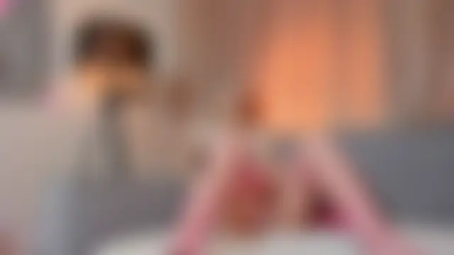 Pokazy przed kamerką – PennyLavertu