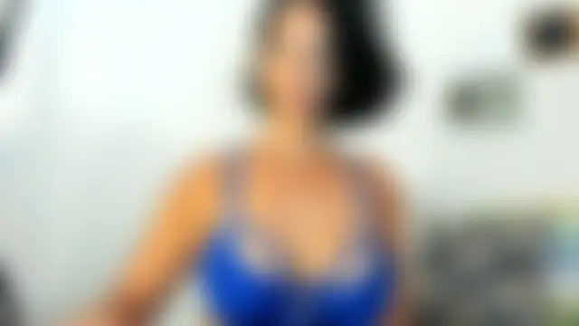 ThaliaGomexのウェブカメラショー