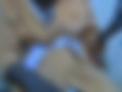 Lunateddy webkamerás műsora