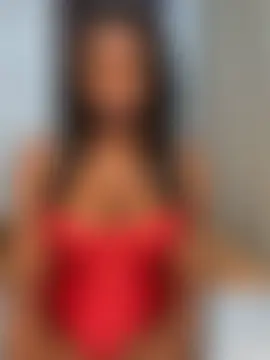 hot_daily Show in webcam