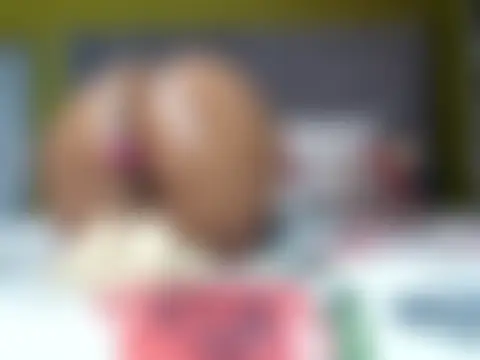 GiantBootyMilf ওয়েবক্যাম শো