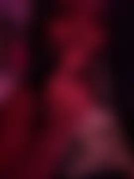 Nyla_xox: διαδικτυακό σόου στην κάμερα