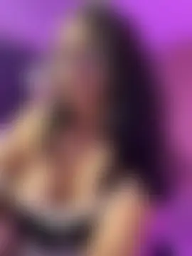 Angeldusttt: онлайн-секс-чат